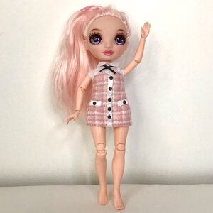 Rainbow High Jr High Bella Parker 9” Fashion Doll Light Pink Hair Fully Posable
